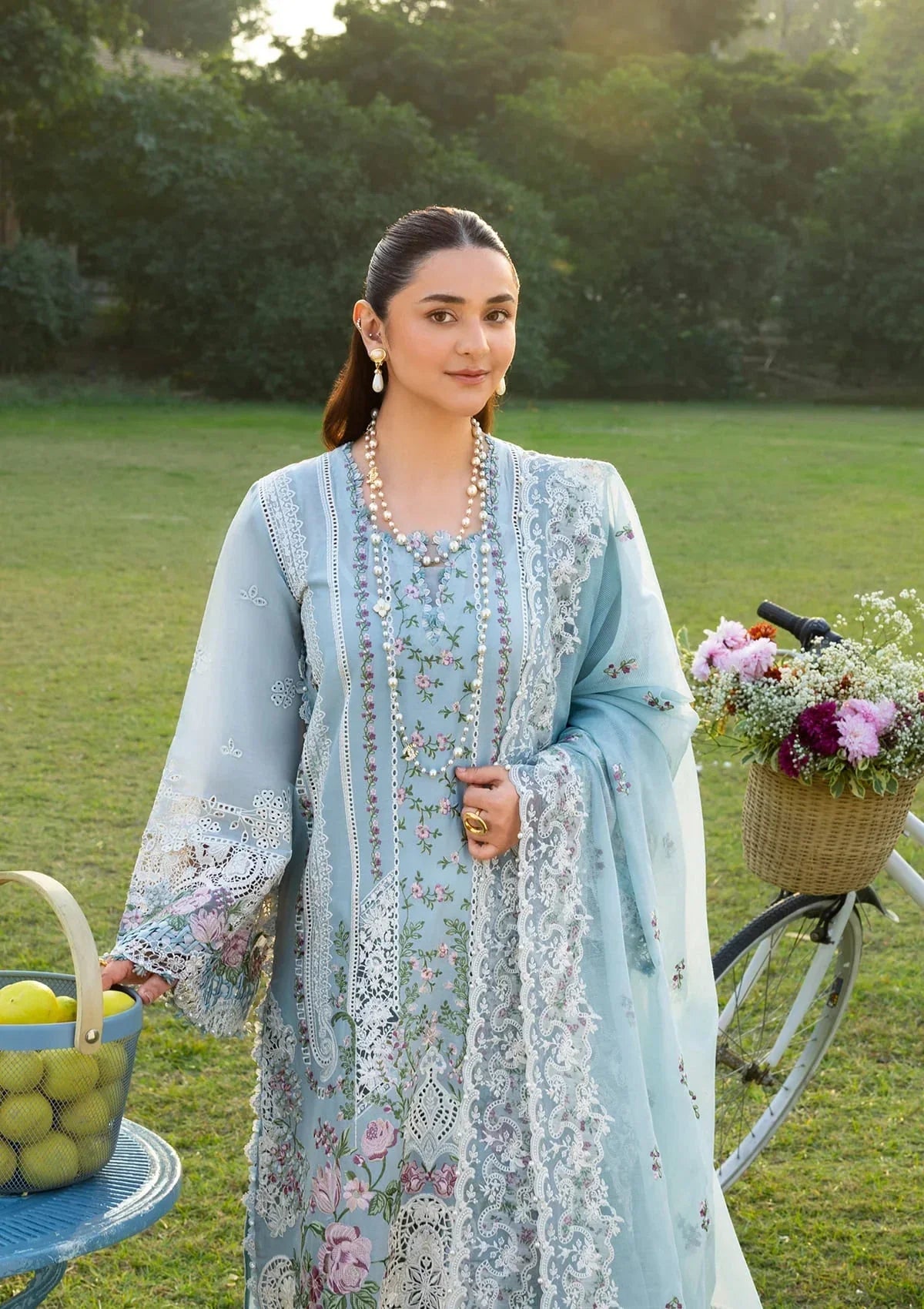 Elaf Premium Embroidered Luxury Lawn 3Pc Suit ELY-07 MORNING DRIZZLE
