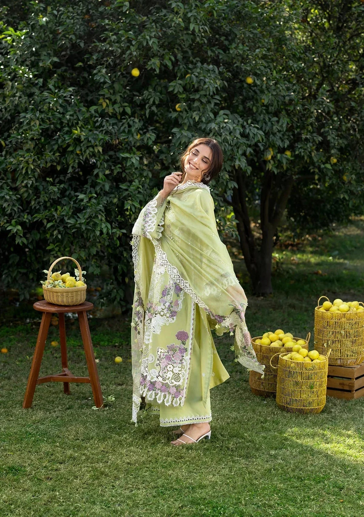 Elaf Premium Embroidered Luxury Lawn 3Pc Suit ELY-08 PISTACHIA