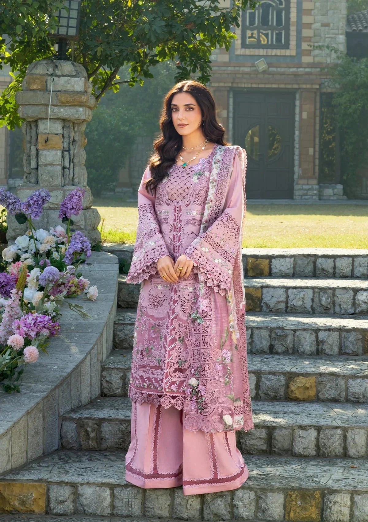 Elaf Premium Embroidered Luxury Lawn 3Pc Suit ELY-09 ROSEE