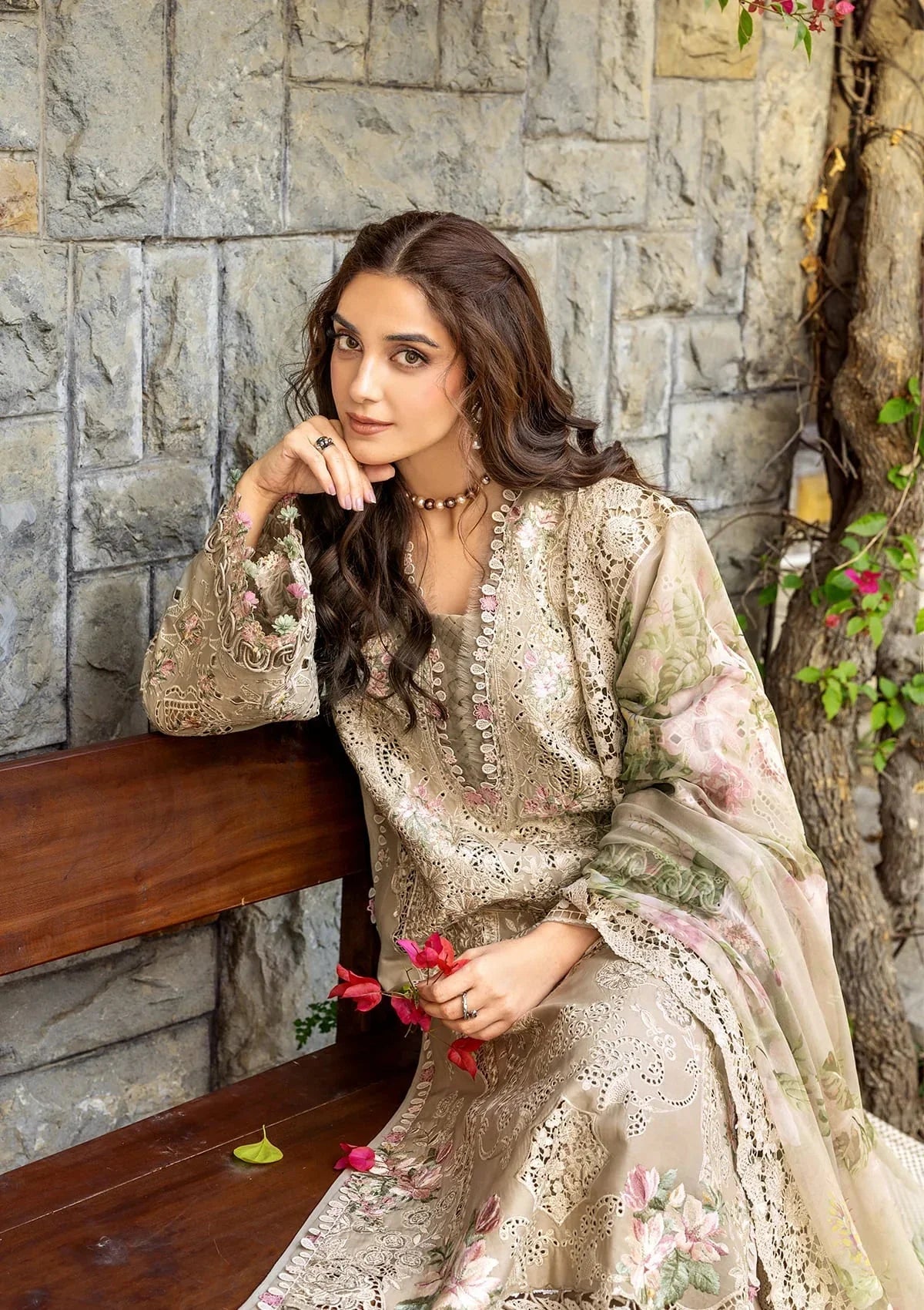 Elaf Premium Embroidered Luxury Lawn 3Pc Suit ELY-02A CAMELLIA