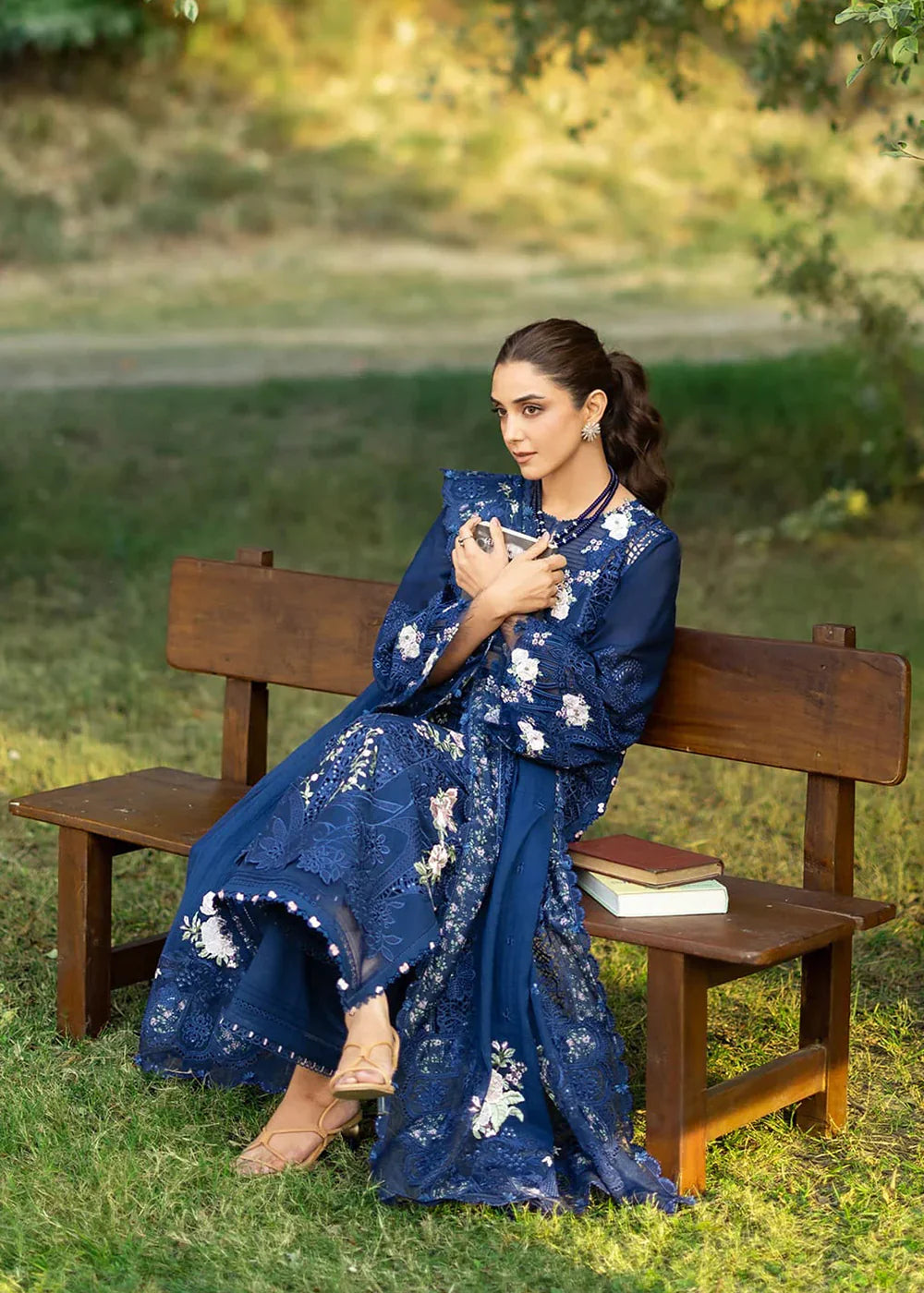 Elaf Premium Embroidered Luxury Lawn 3Pc Suit ELY-4B BLUE BELLE