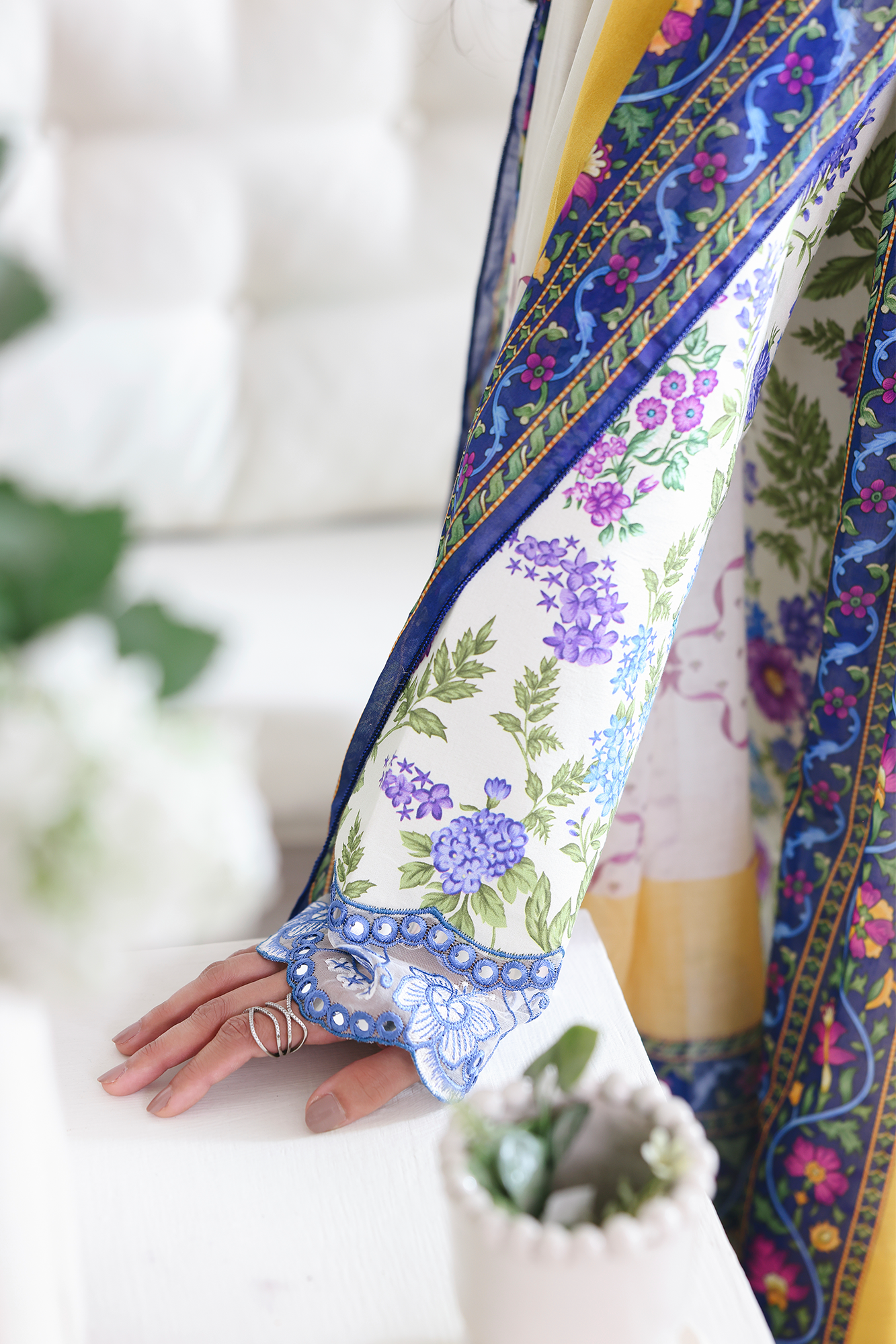 Nissa Floral Symphony 02