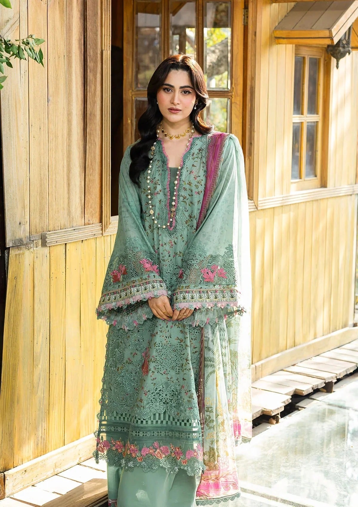 Elaf Premium Print Chikankari Lawn Unstitched 3PC Suit – ERC-4B Nayab