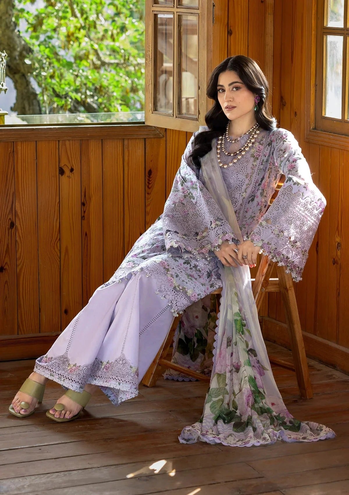 Elaf Premium Print Chikankari Lawn Unstitched 3PC Suit – ERC-6B Iris