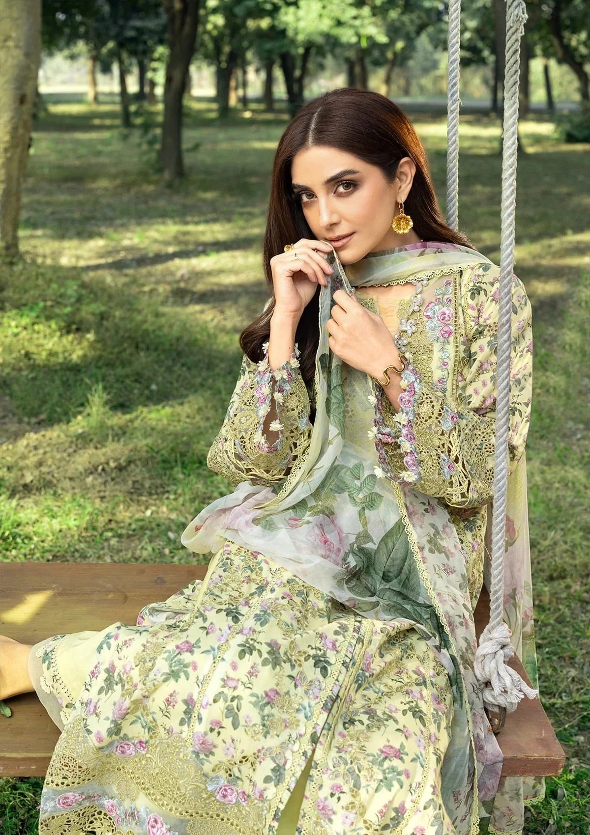 Elaf Premium Print Chikankari Lawn Unstitched 3PC Suit – ERC-6A Eyra