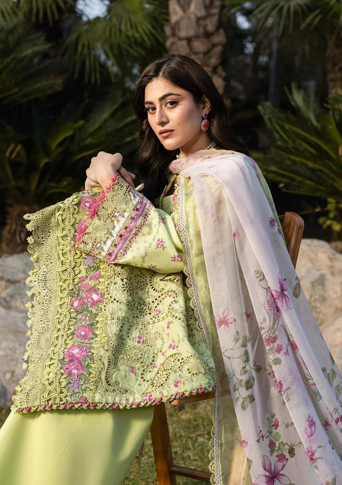 Elaf Premium Print Chikankari Lawn Unstitched 3PC Suit – ERC-2A Hina