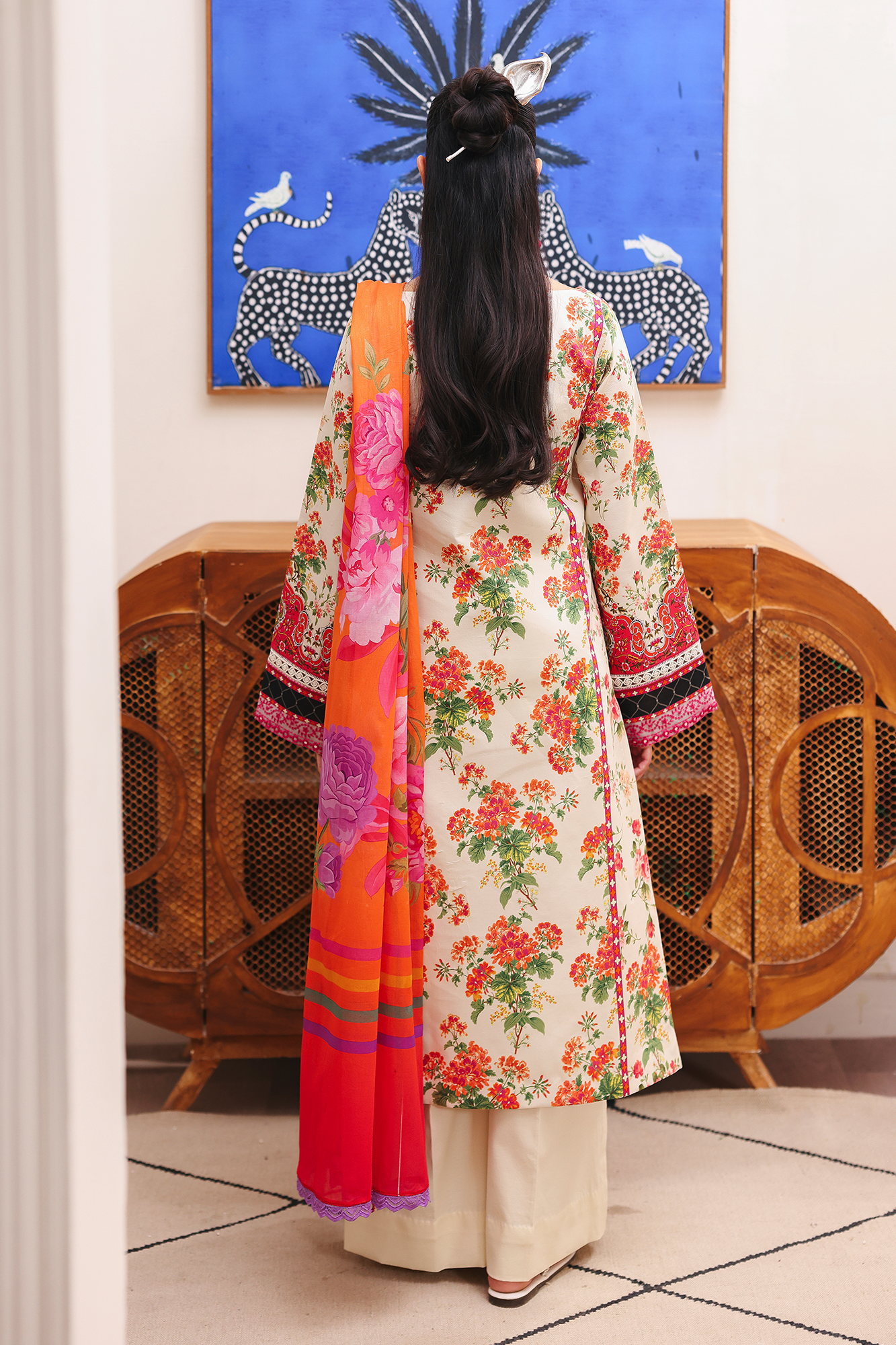 Nissa Floral Symphony 05